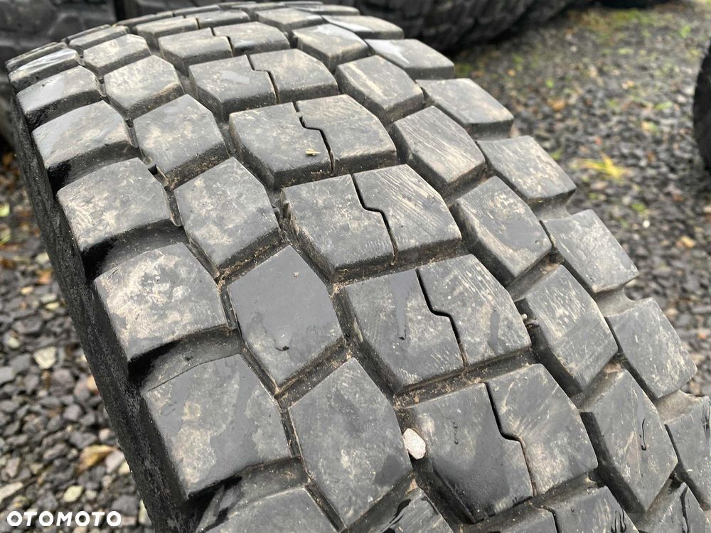Opona 225/75R17.5 BRIDGESTONE M729 Napędowa 9-11mm - 4