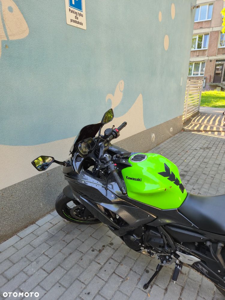 Kawasaki Ninja - 7