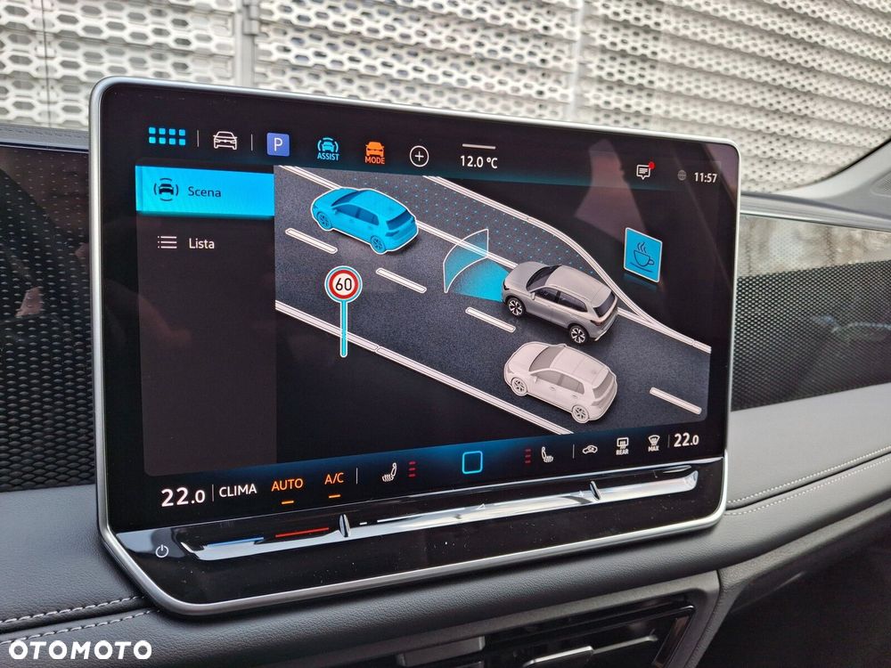 Volkswagen Tiguan - 26