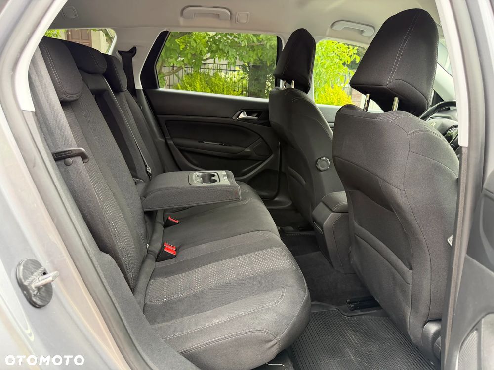 Peugeot 308 - 9