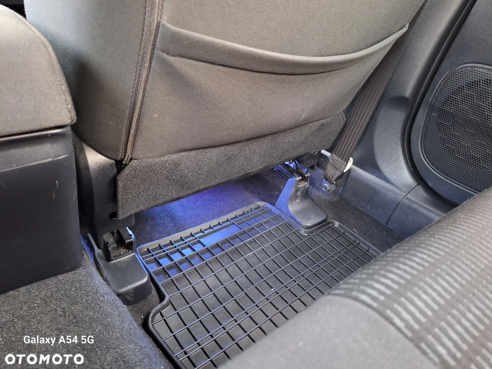 Mitsubishi Lancer 1.6 - 21