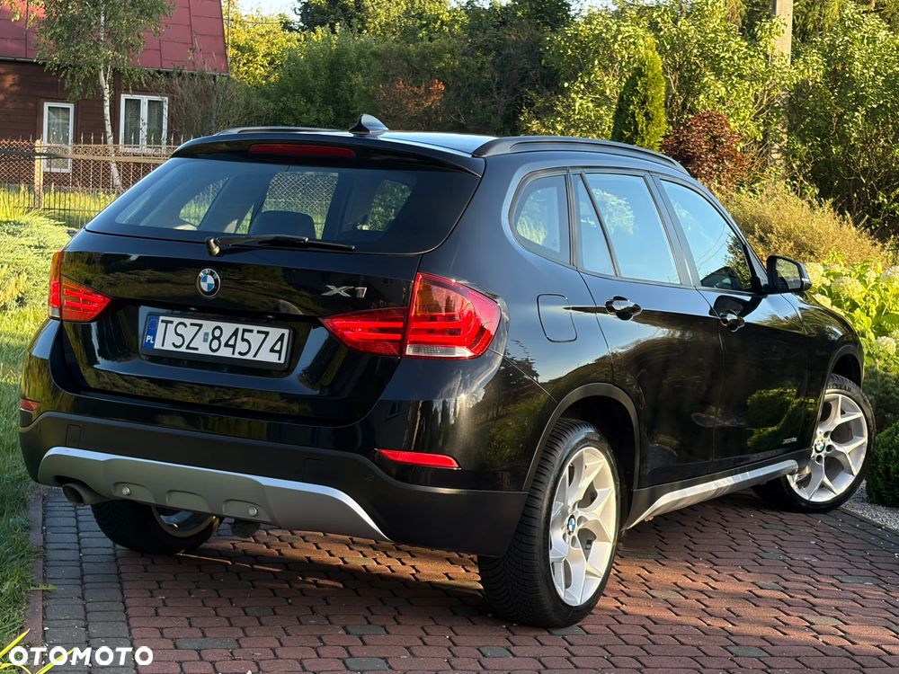 BMW X1 xDrive18d xLine - 15