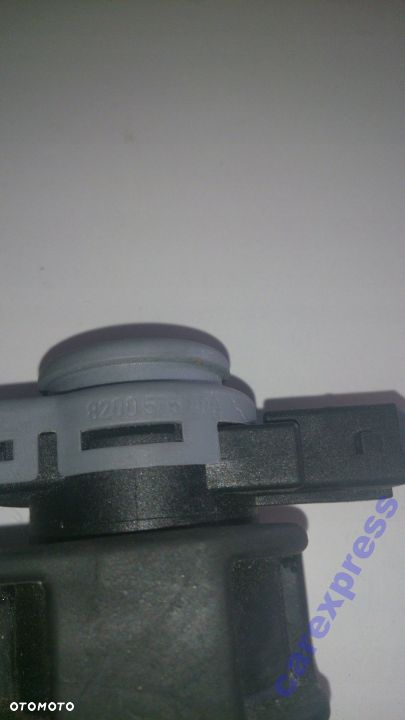 ZAWÓR POWIETRZA LAGUNA 2.0DCI 8200575400 N75 - 2