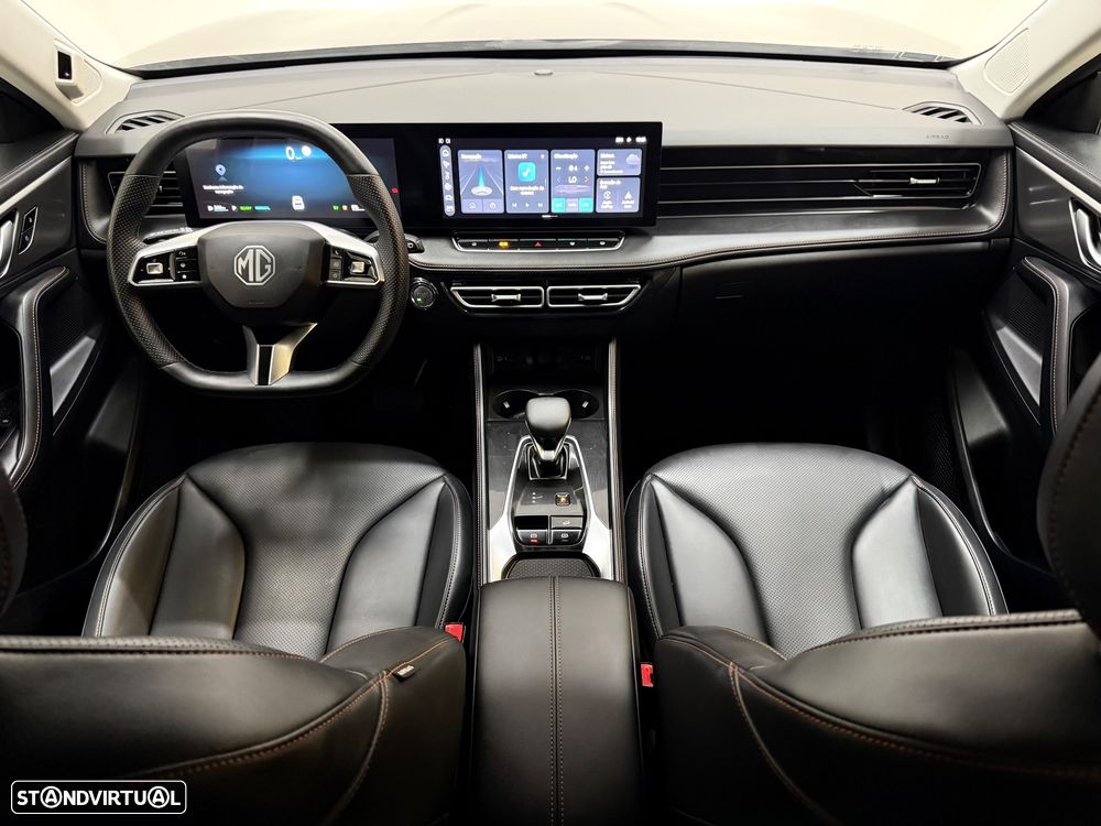 MG HS 1.5 T Luxury AT - 18