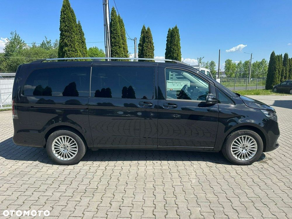 Mercedes-Benz Klasa V - 7