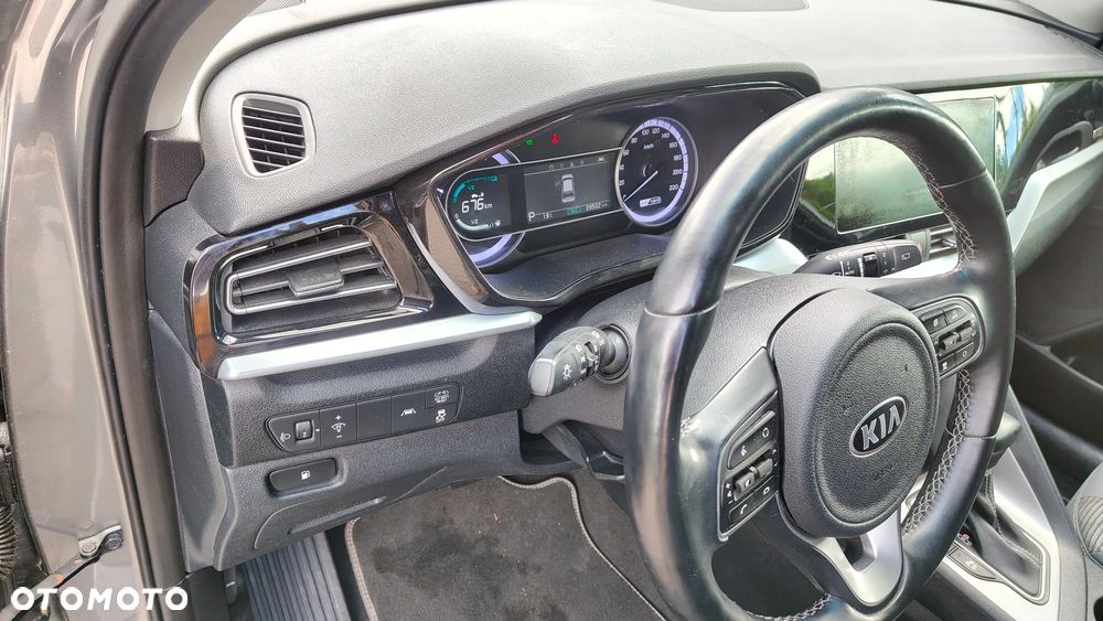 Kia Niro 1.6 GDI Hybrid L - 10