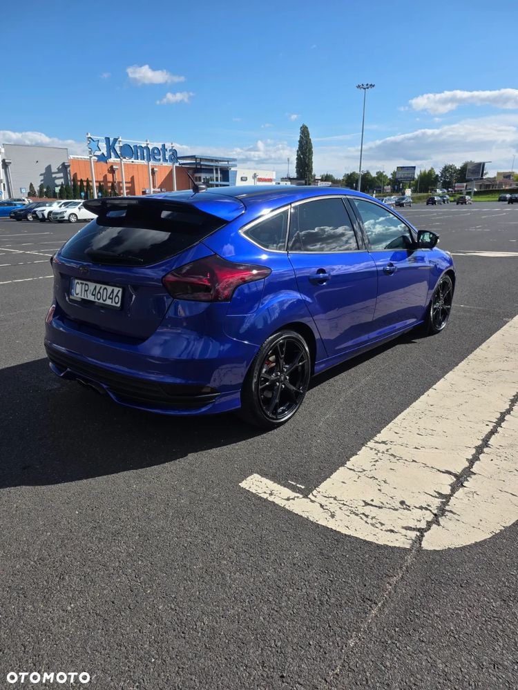 Ford Focus 2.0 EcoBoost ST - 3