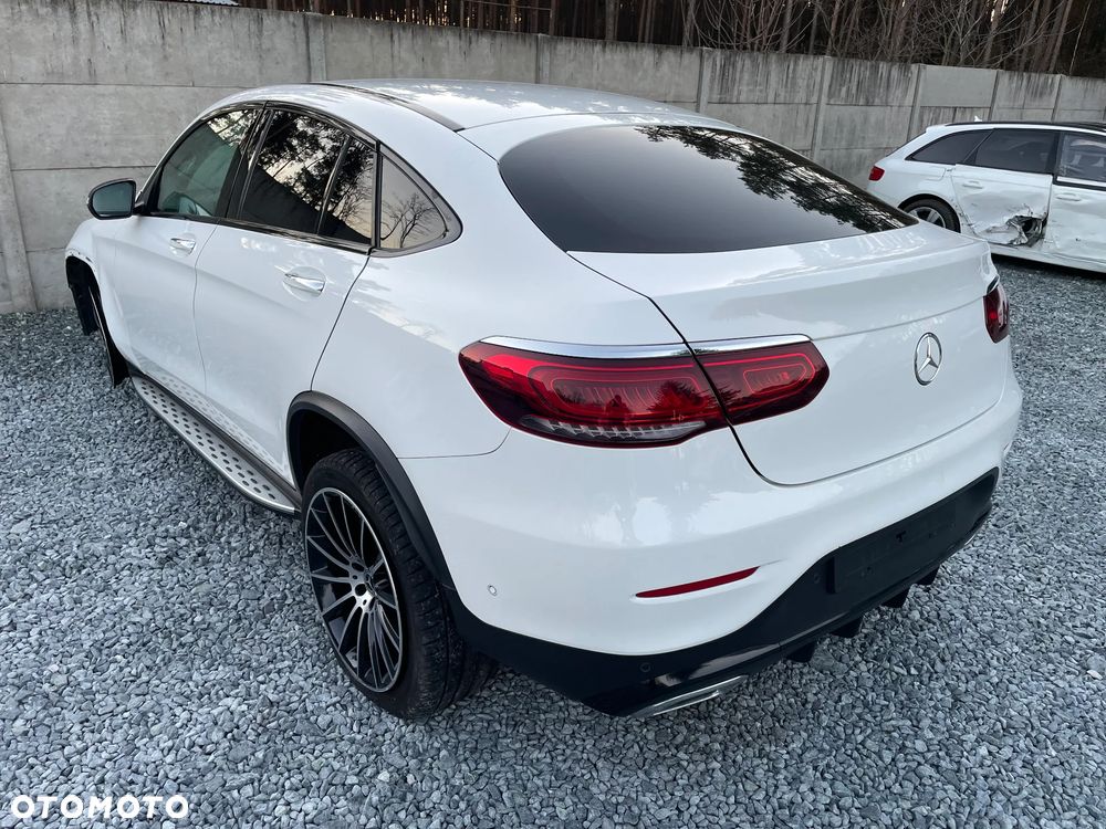 Mercedes-Benz GLC 220 d 4Matic 9G-TRONIC AMG Line - 5