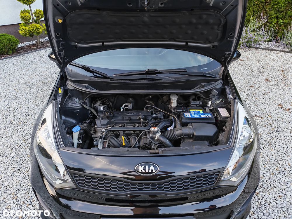 Kia Rio 1.2 L - 22