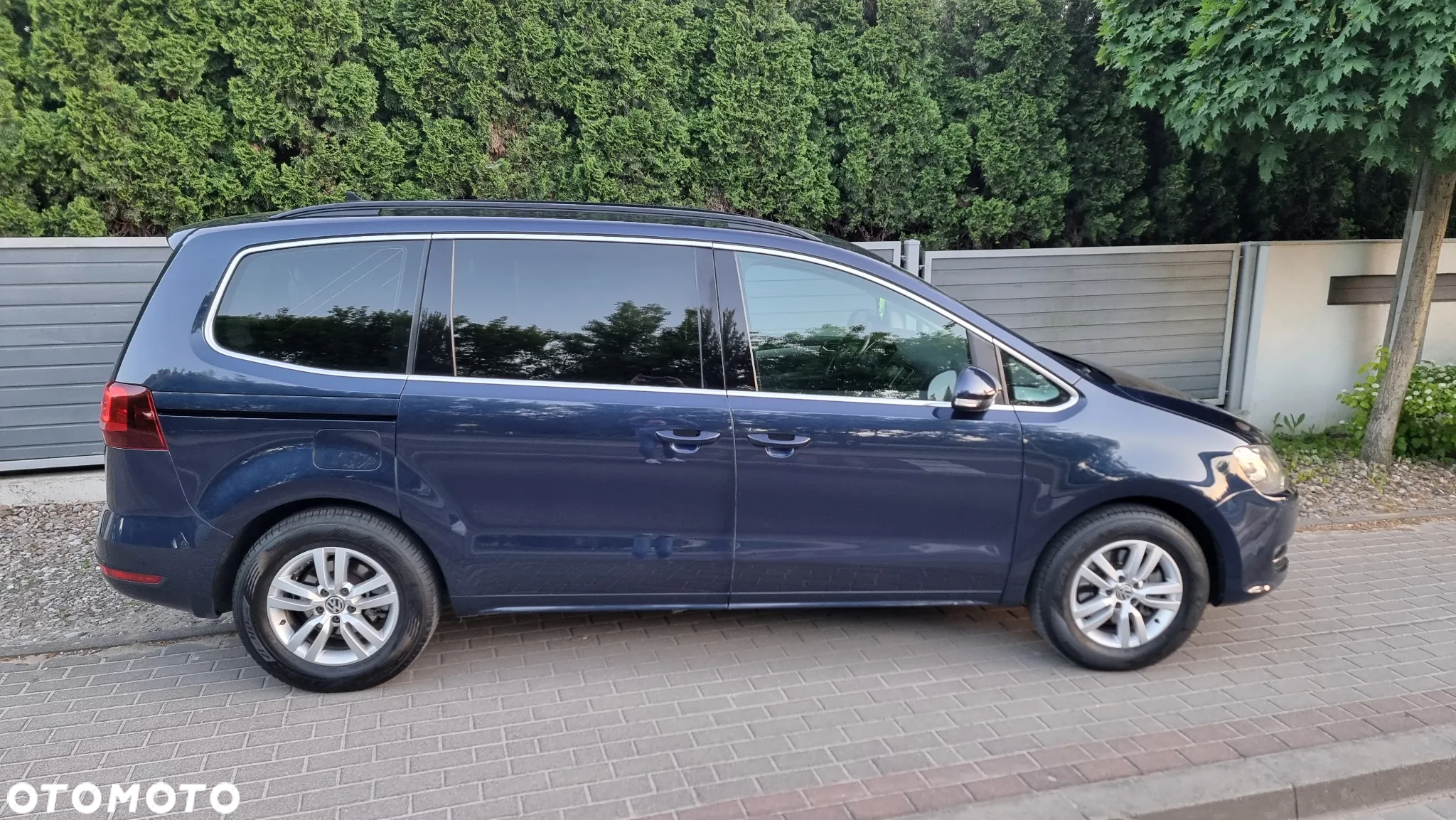 Volkswagen Sharan 2.0 TDI (BlueMotion Technology) Comfortline - 2