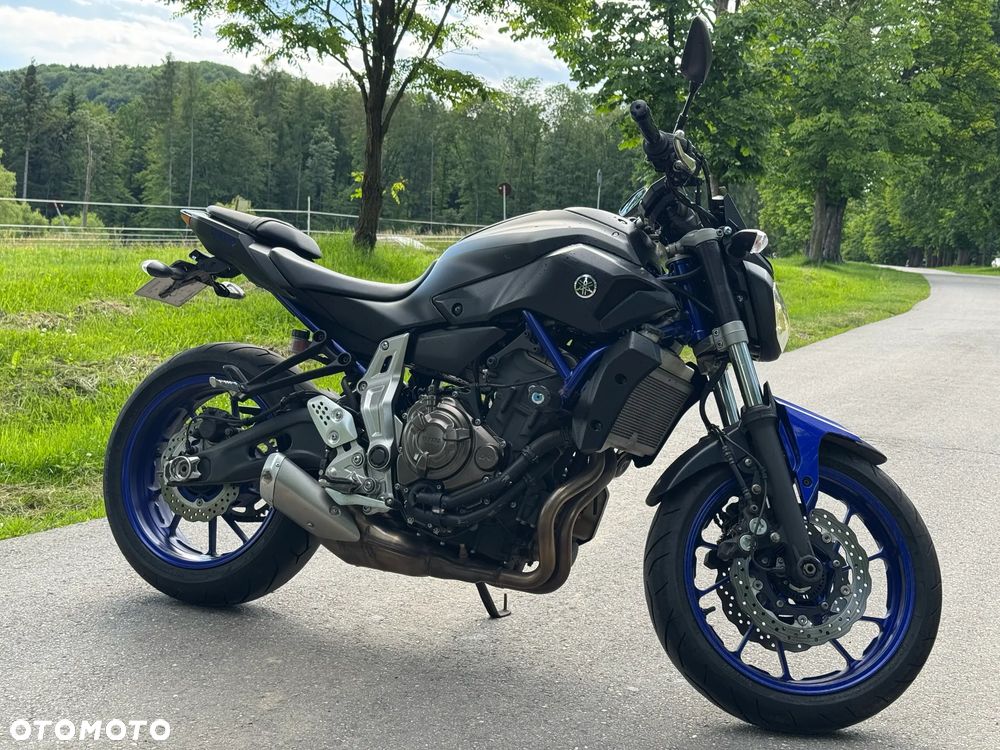 Yamaha MT - 6