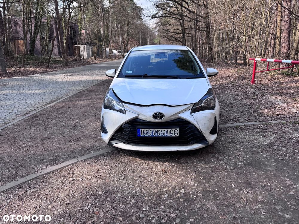 Toyota Yaris - 5