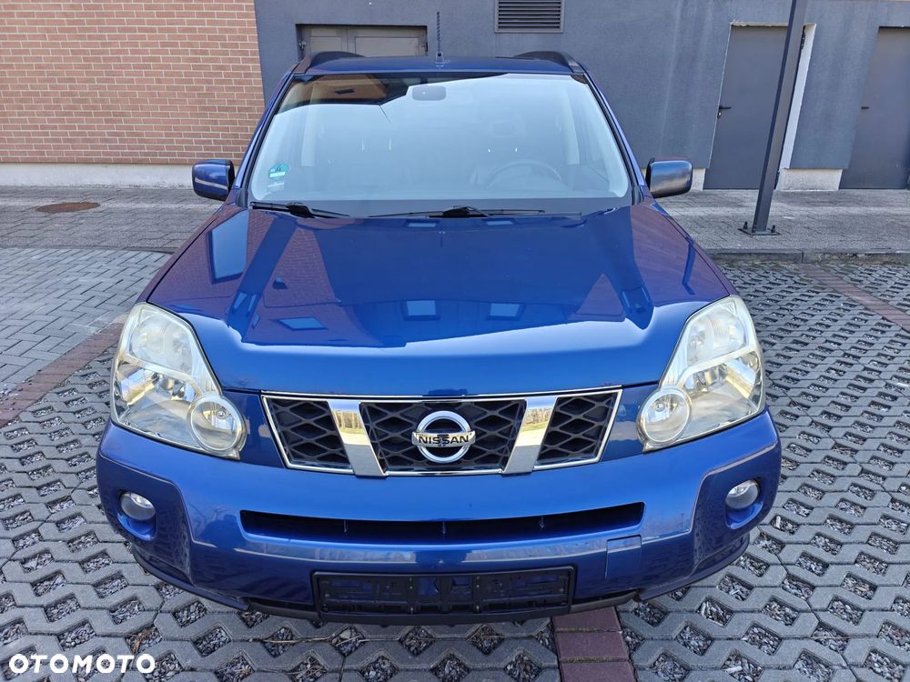 Nissan X-Trail 2.0 dCi 4x4 DPF Platinum - 4