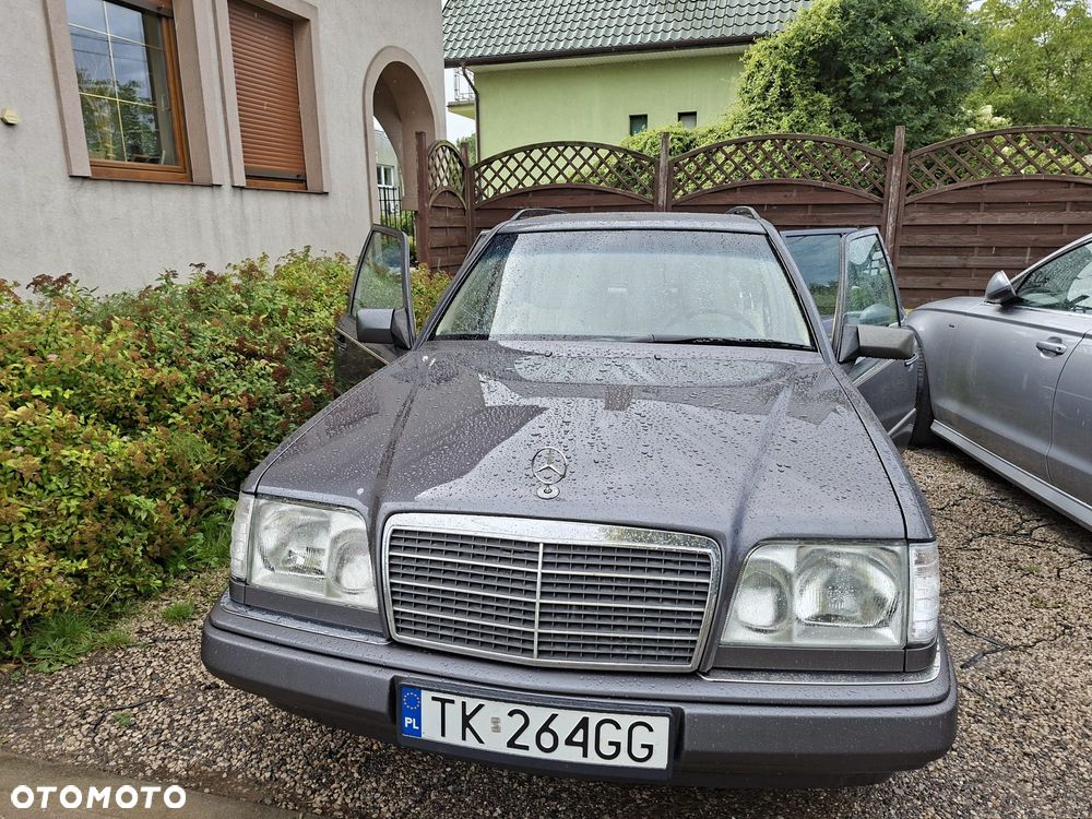 Mercedes-Benz Klasa E - 15