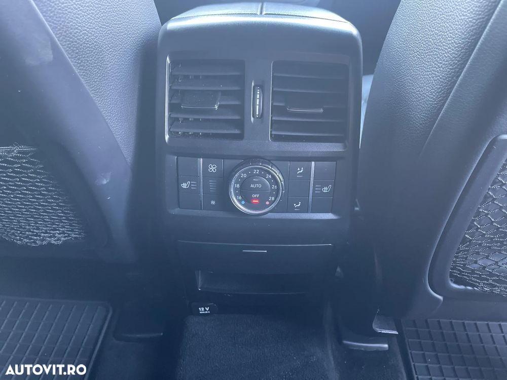 Mercedes-Benz GLE - 25