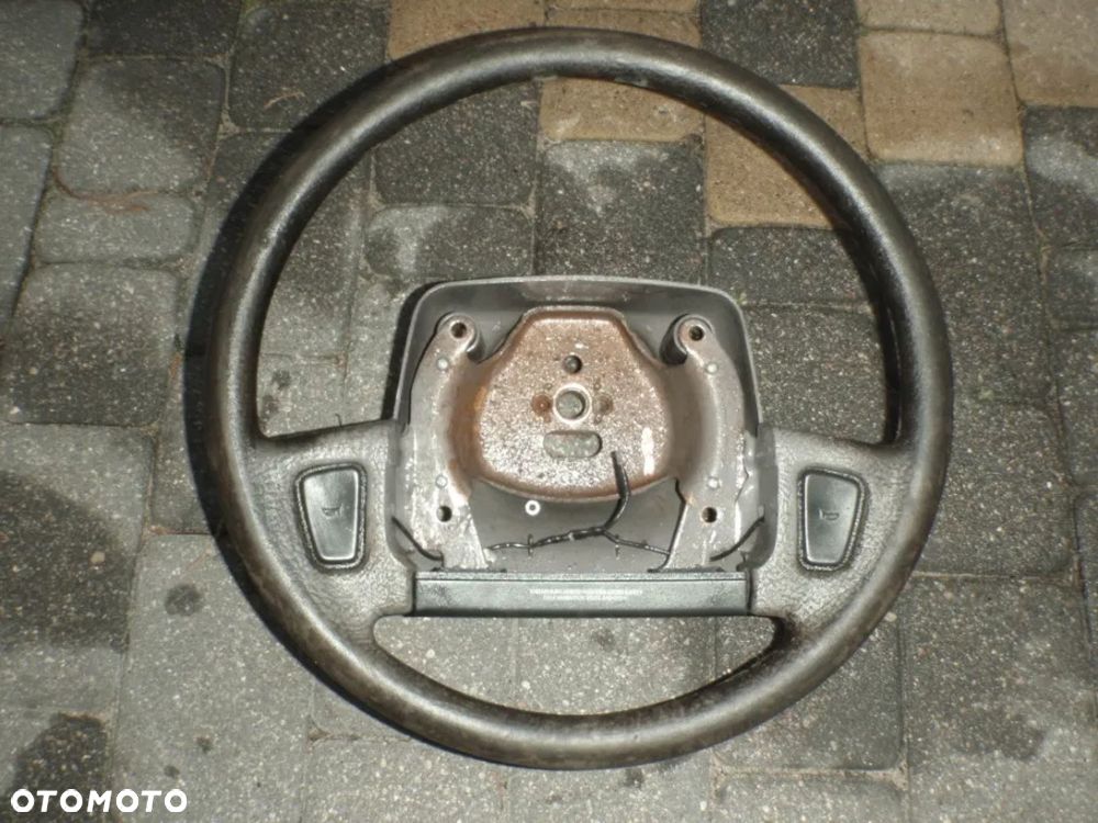 kierownica chrysler voyager II 92R pt cruiserposiadam wszystkie części do tego model - 2