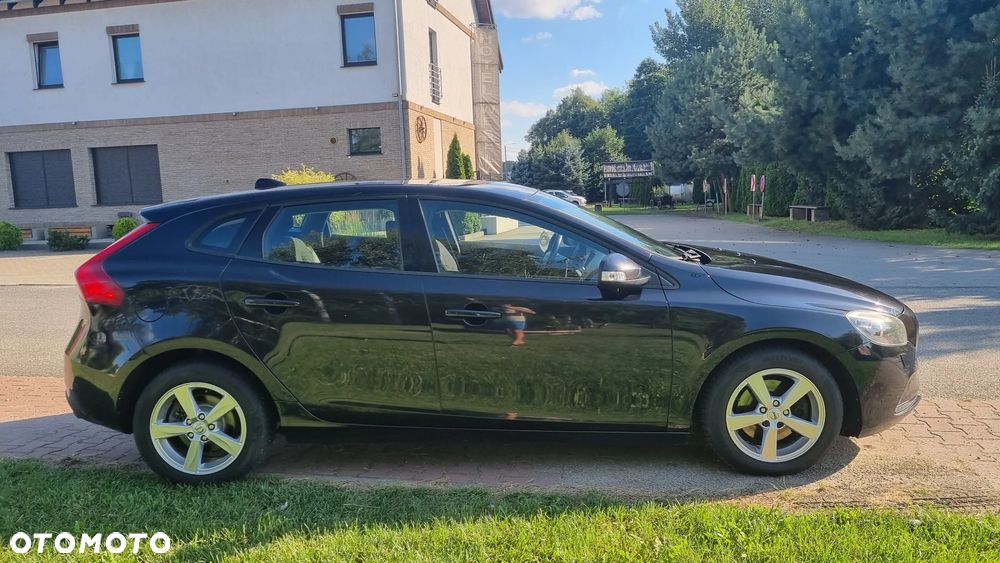 Volvo V40 T2 Kinetic - 13