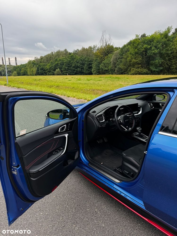 Kia ProCeed - 12