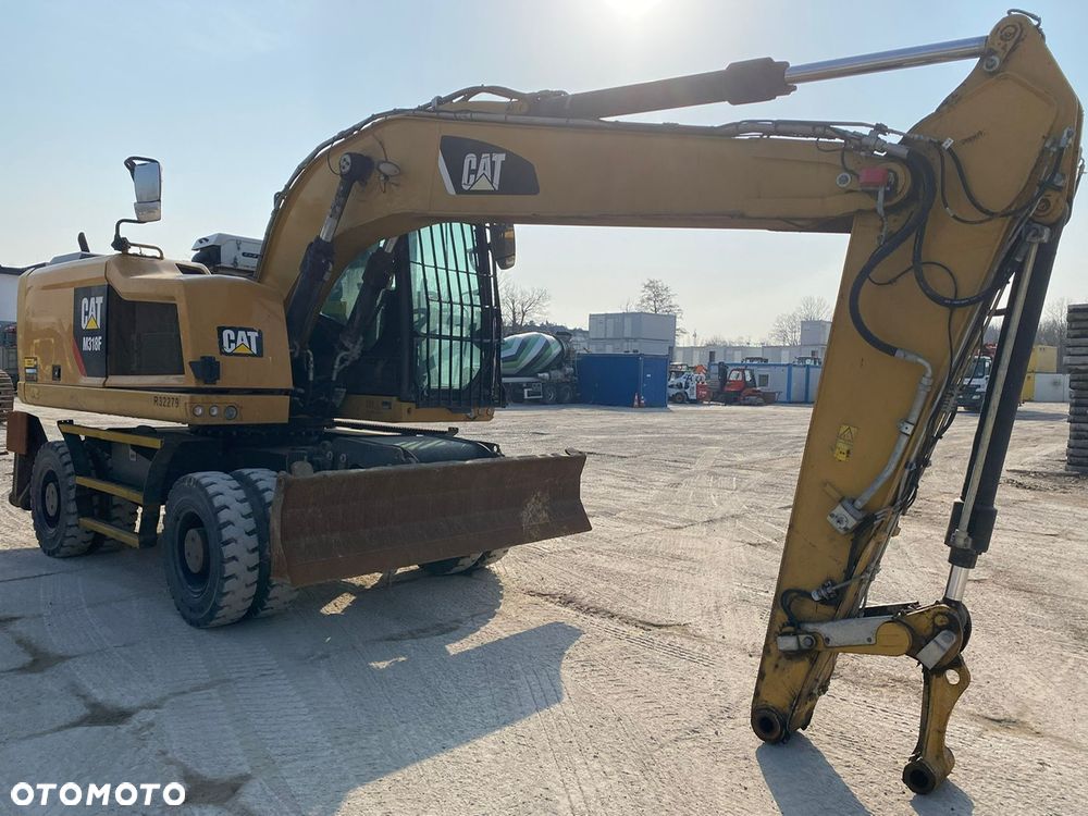 Caterpillar M 318F / 2017 / Pług / Podpory - 18