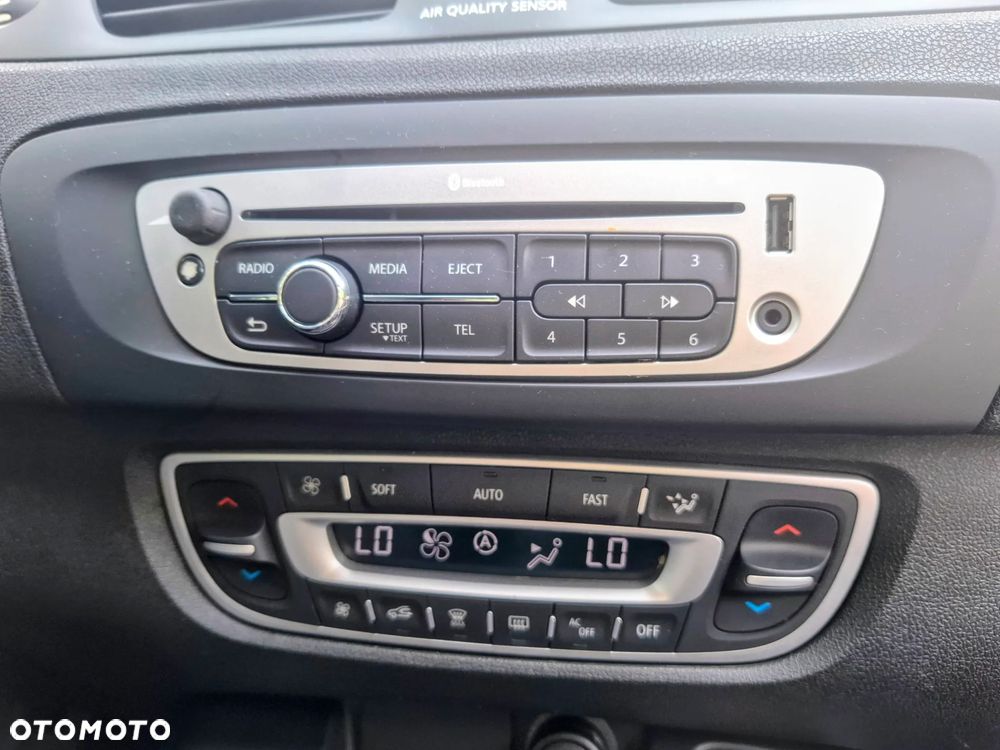 Renault Scenic ENERGY TCe 115 Bose Edition - 16