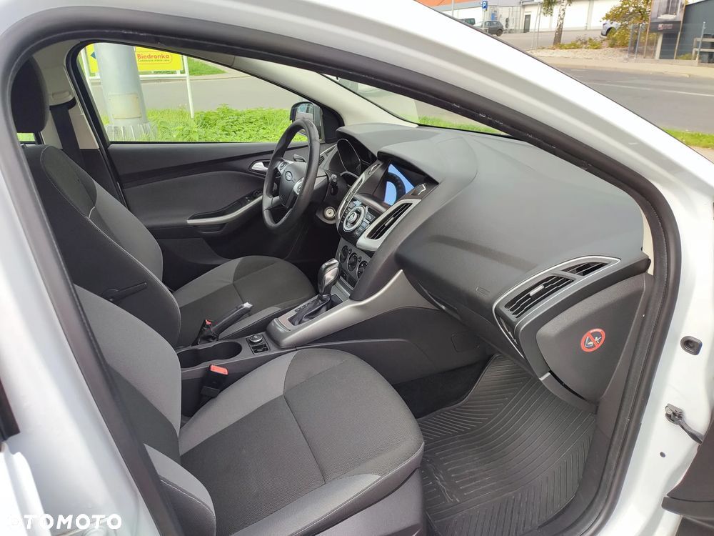 Ford Focus - 11