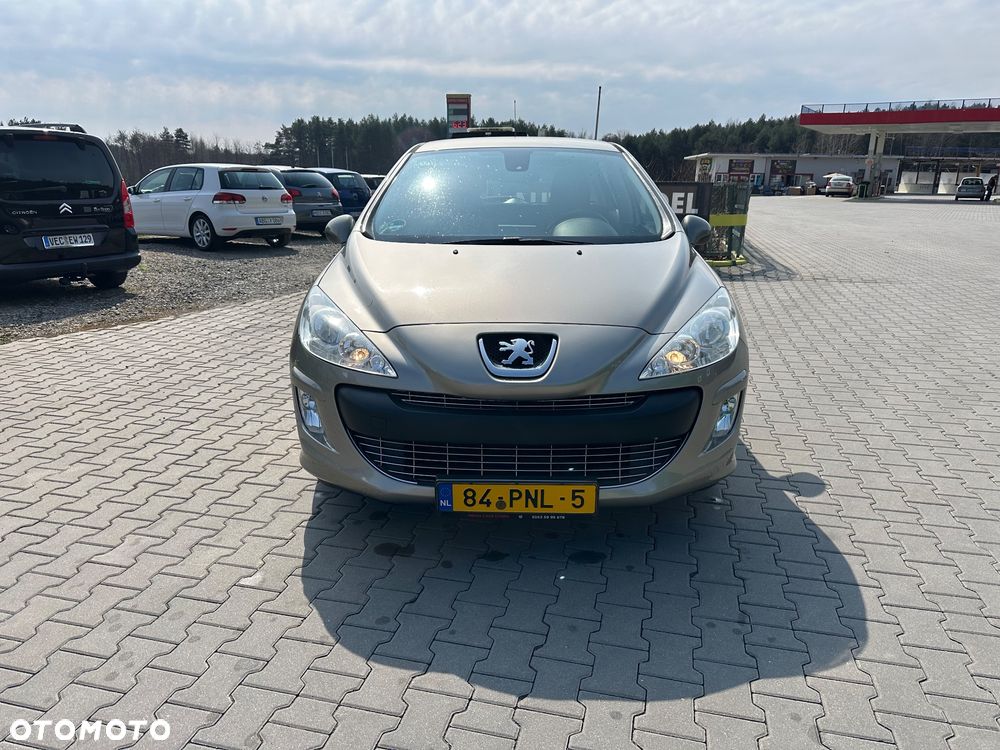 Peugeot 308 120 VTi Millesim 200 - 37