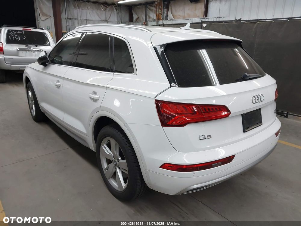 Audi Q5 - 3