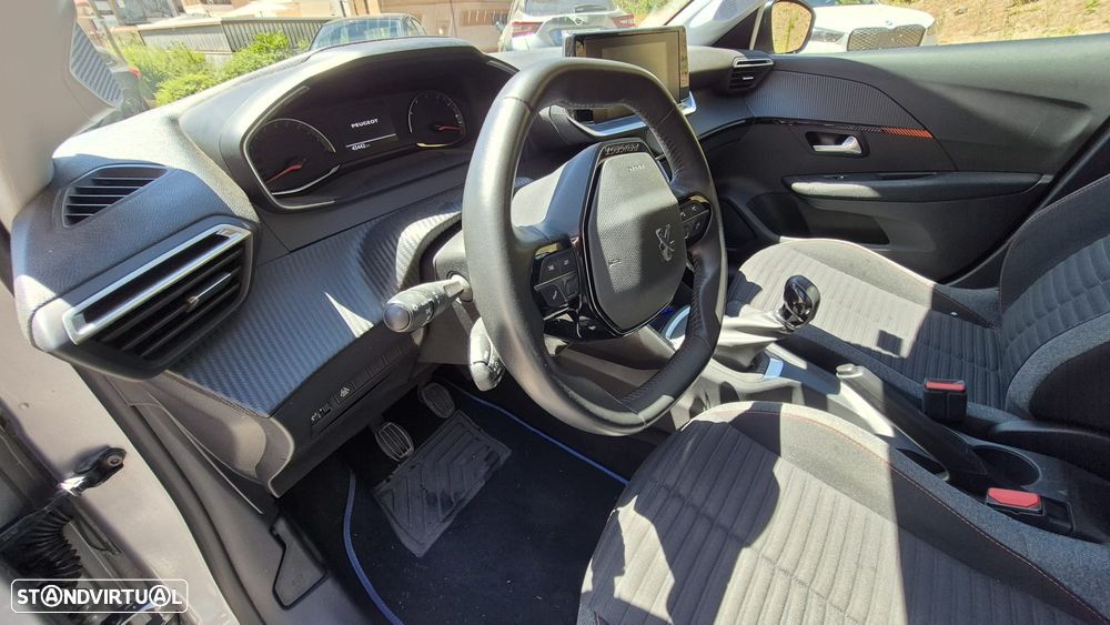 Peugeot 208 1.2 PureTech SE Style - 8