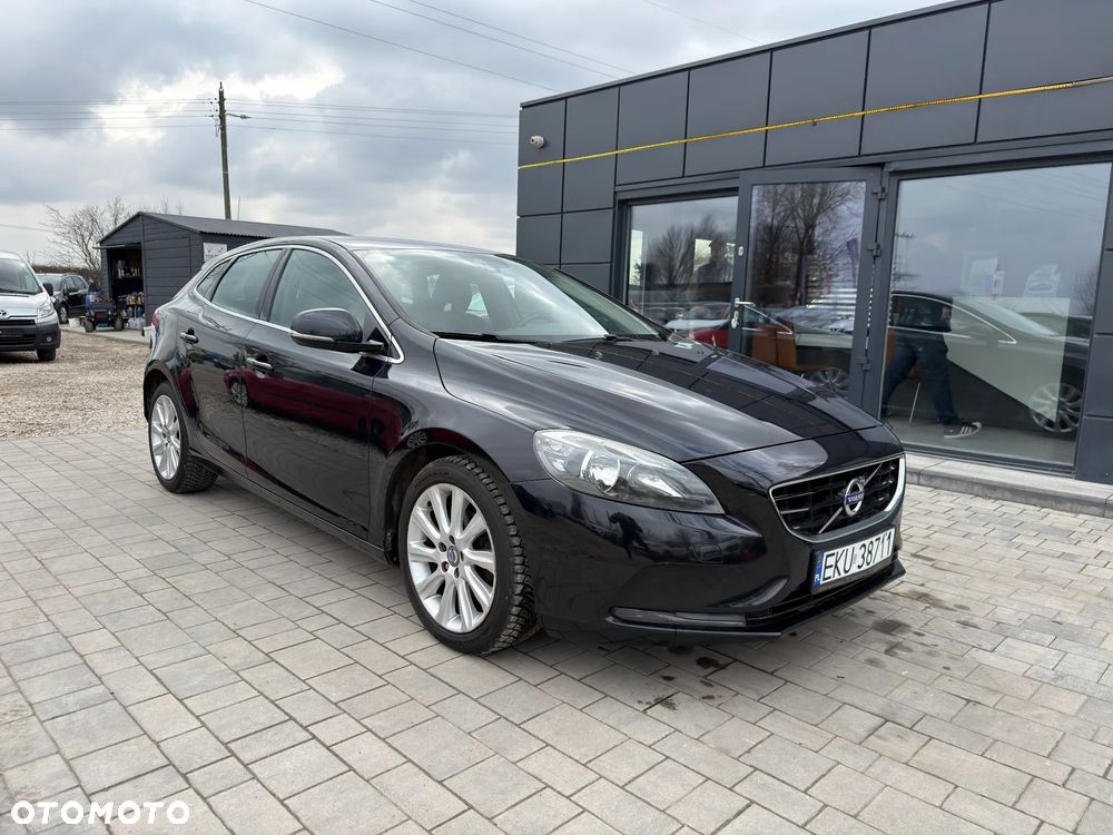 Volvo V40 D2 - 2