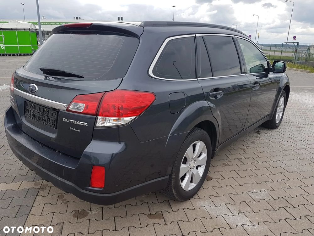 Subaru Outback 2.5i Comfort AT - 2