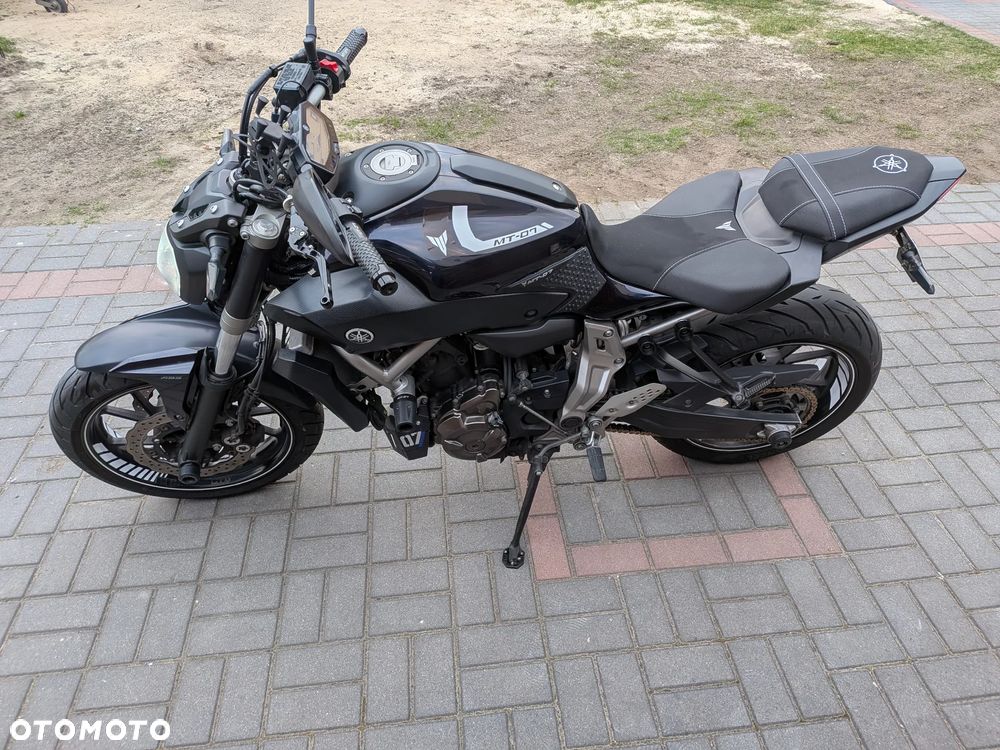 Yamaha MT - 7