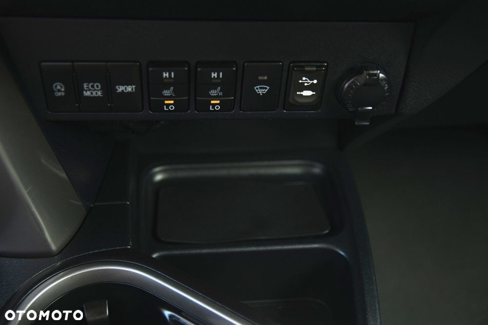 Toyota RAV4 2.0 4x4 Start&Stop CVT Executive - 33