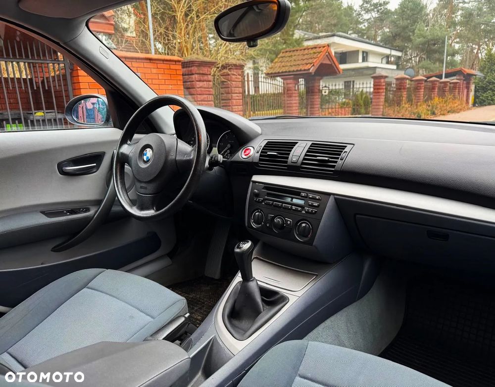 BMW Seria 1 118d - 6