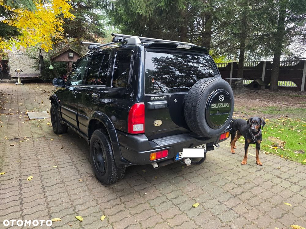Suzuki Grand Vitara 2.0 - 5