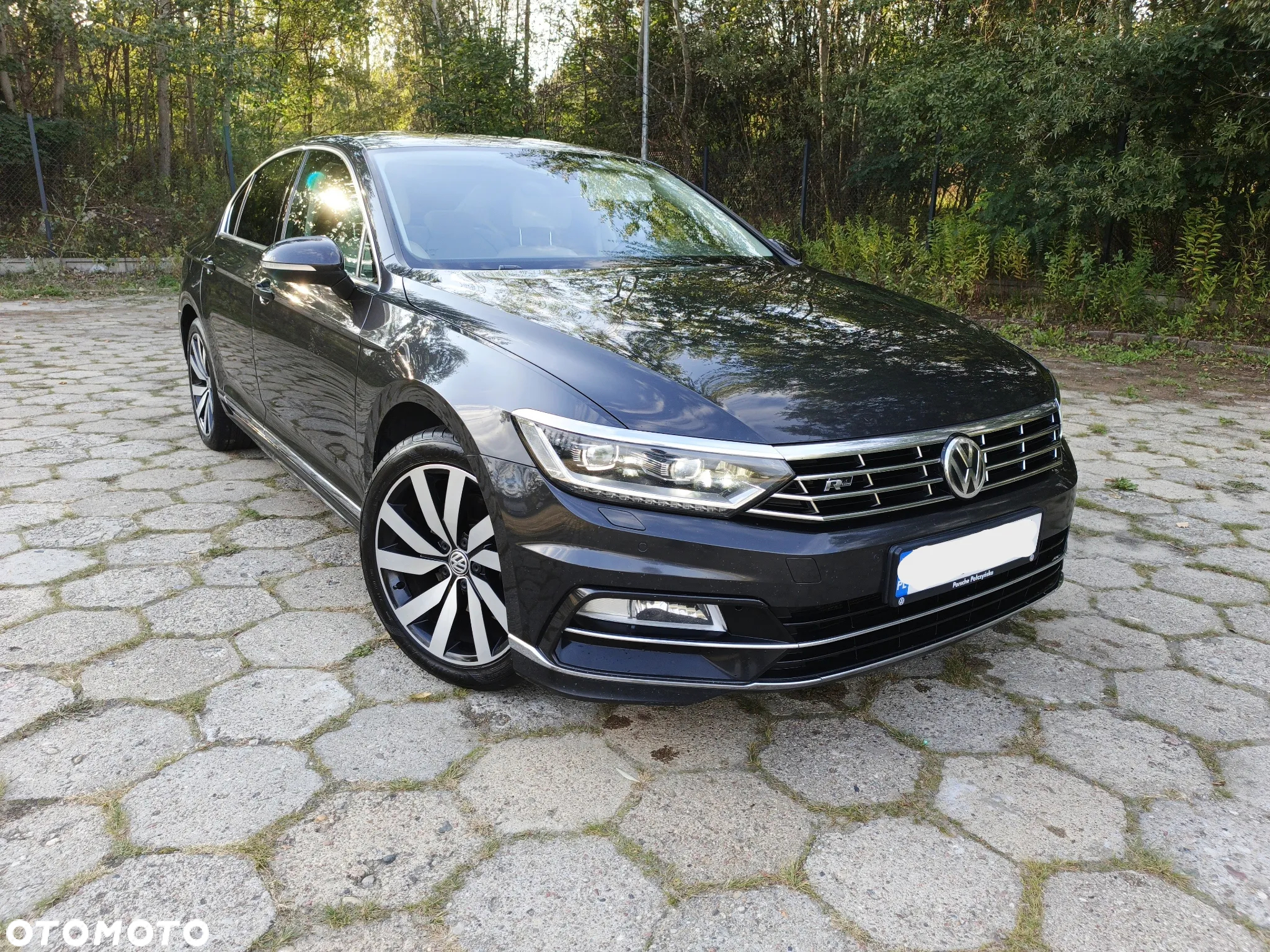 Volkswagen Passat 2.0 TDI BMT Highline - 3