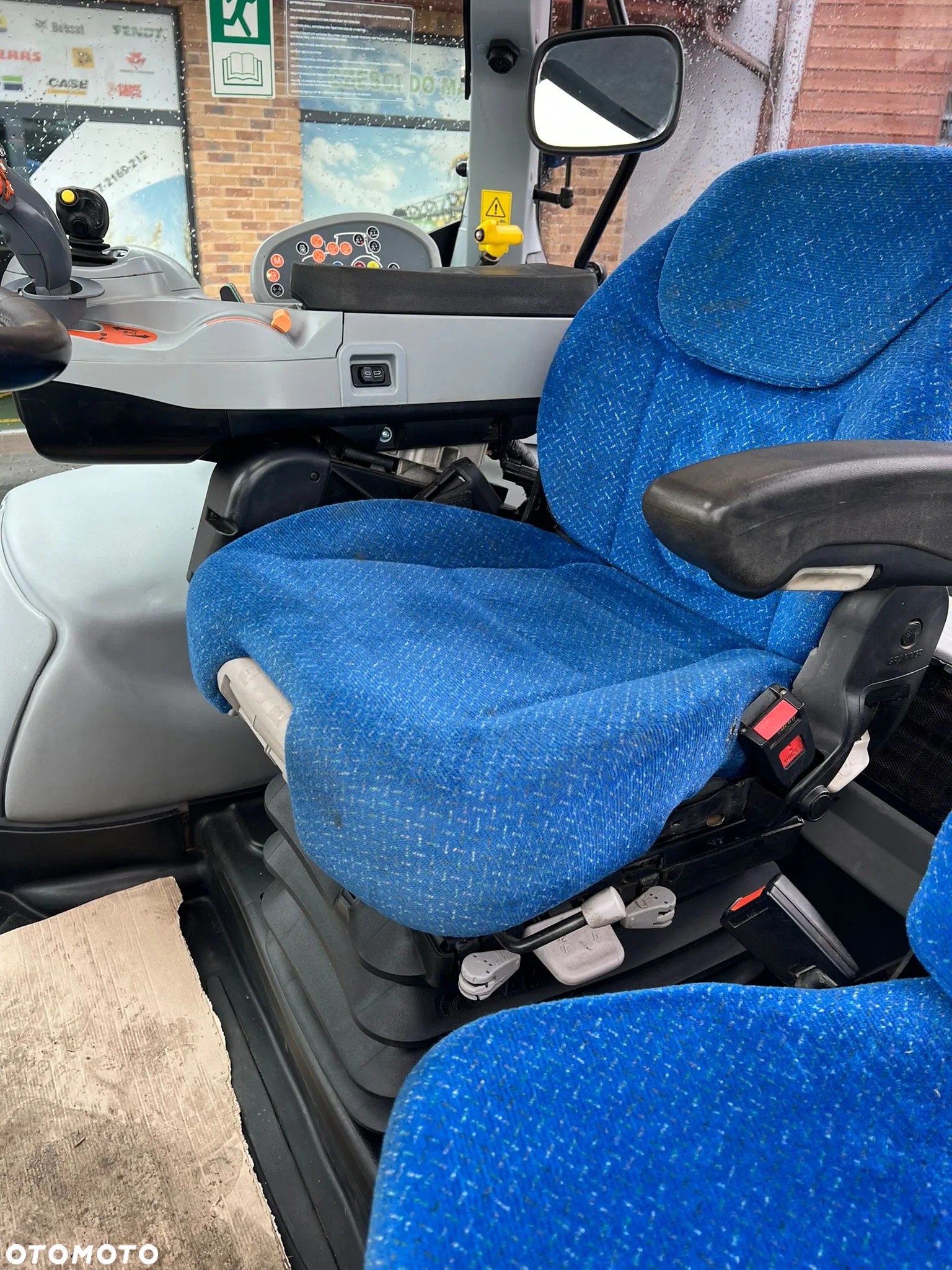 New Holland T7.185 AUTOCOMMAND  7.200 CASE PUMA 170 - 12