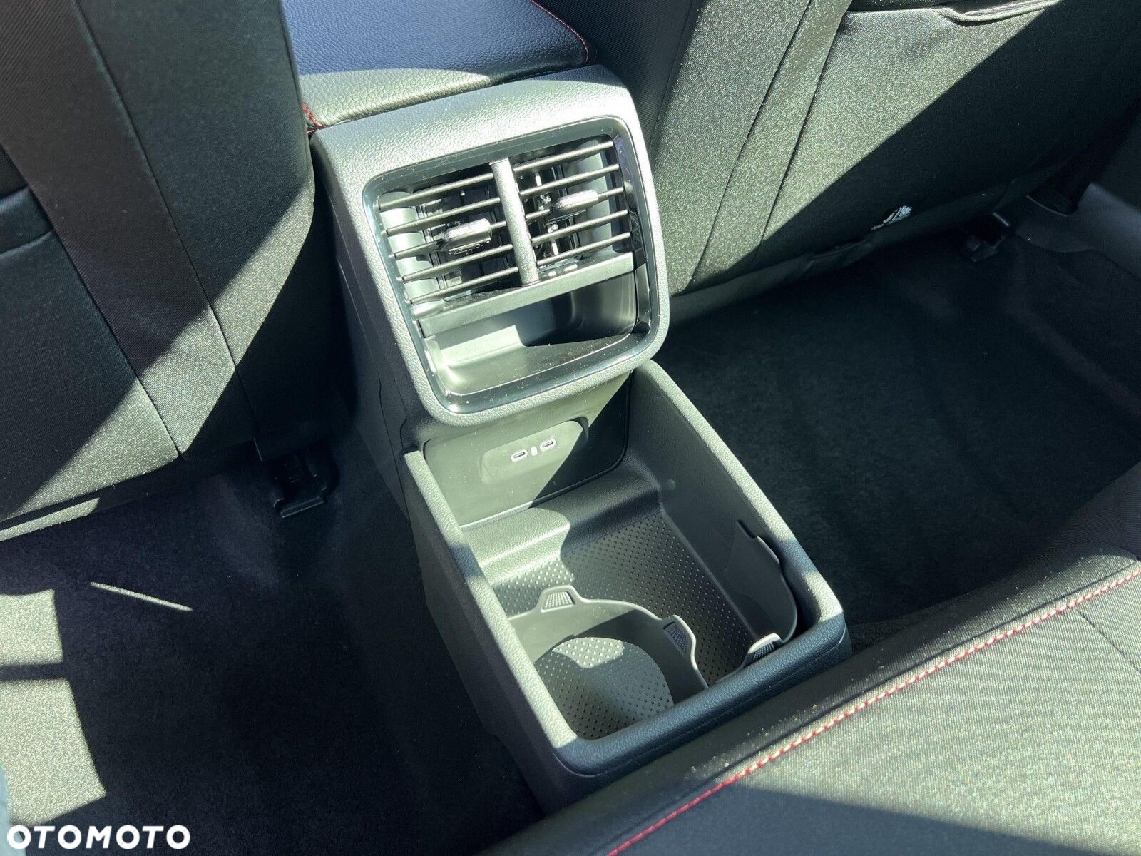 Skoda Octavia 2.0 TSI RS DSG - 32