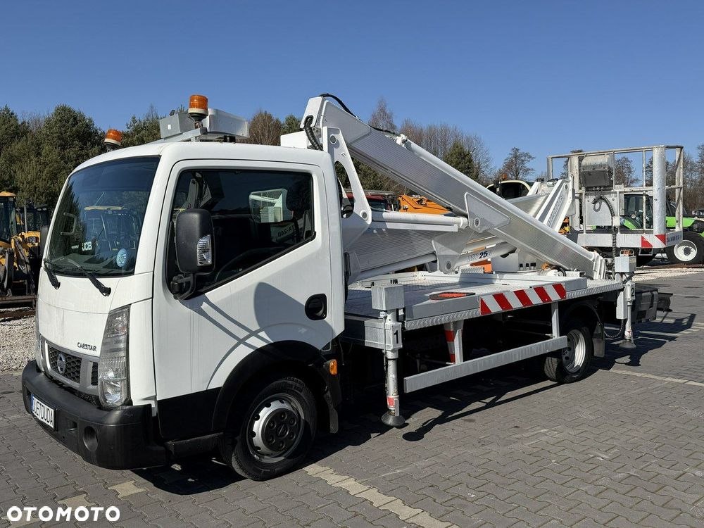 Nissan Cabstar - 11
