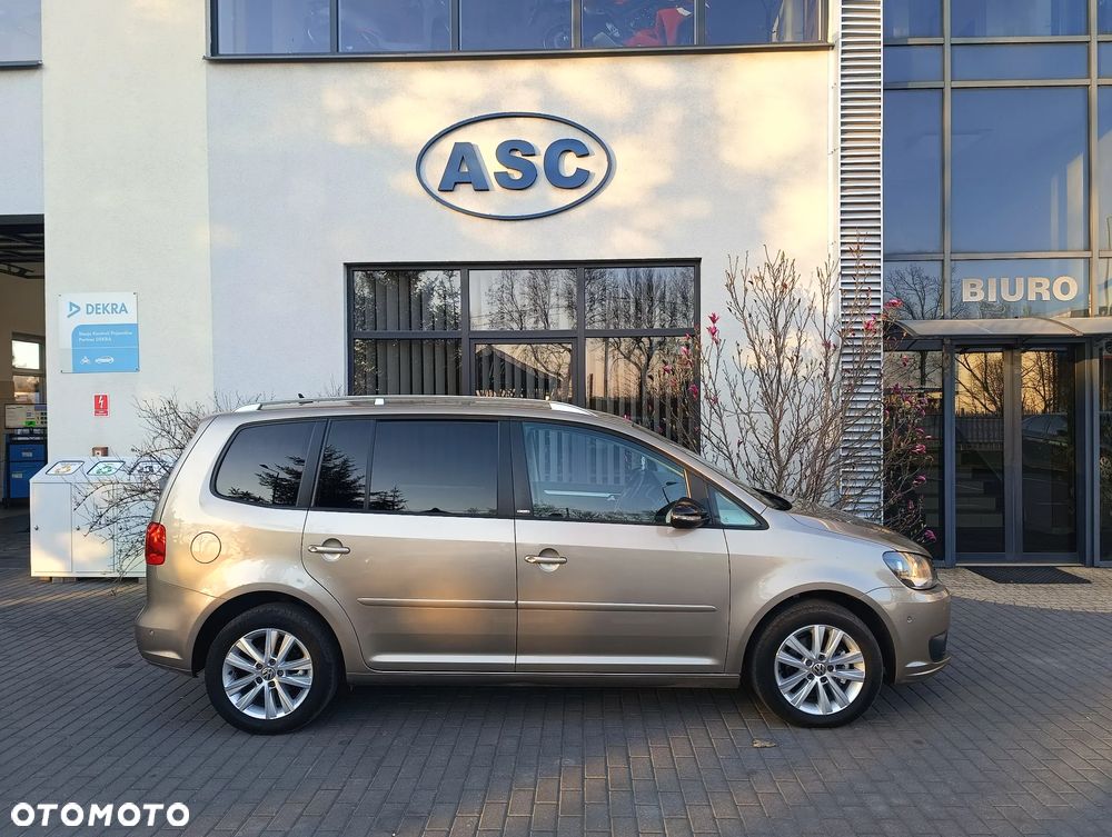 Volkswagen Touran 1.4 TSI STYLE - 6