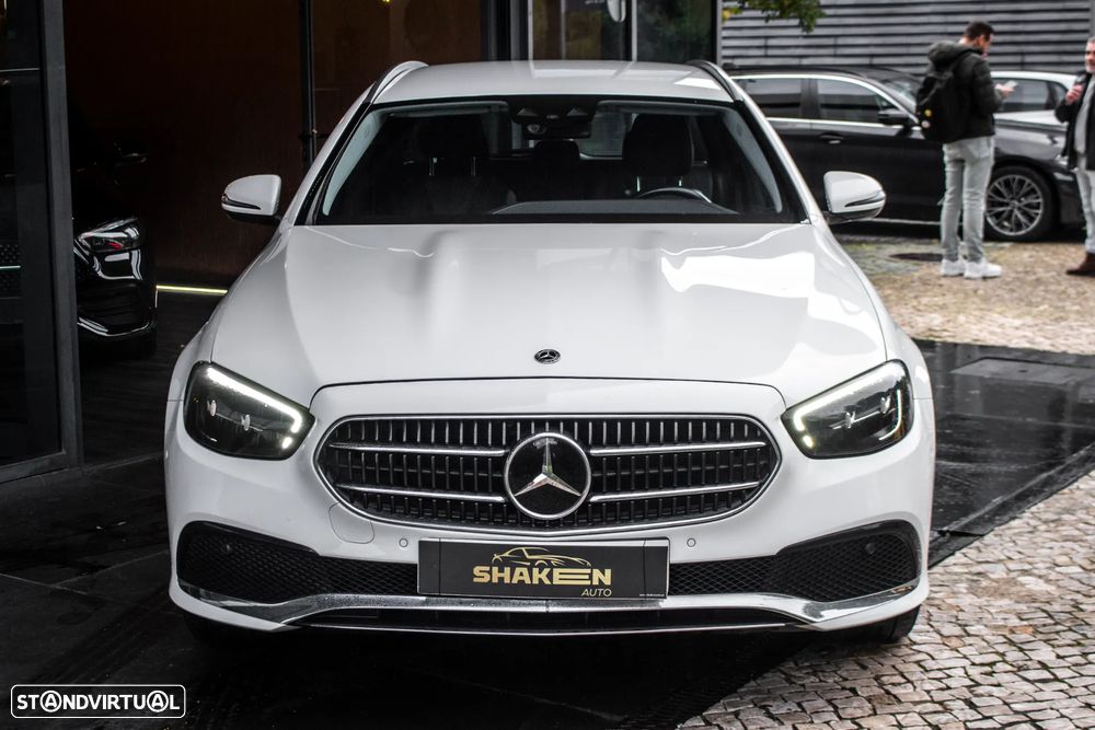 Mercedes-Benz E 300 de Avantgarde 4Matic - 2