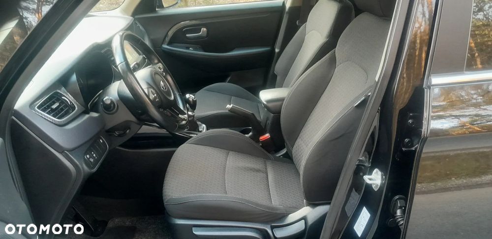 Kia Carens 1.7 CRDi 115 Fifa World Cup Edition - 20