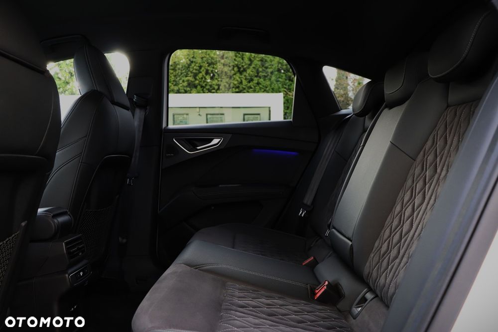 Audi Q4 Sportback e-tron 50 quattro - 24