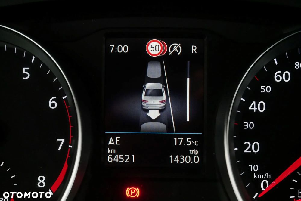 Volkswagen Passat 1.5 TSI EVO Business DSG - 14