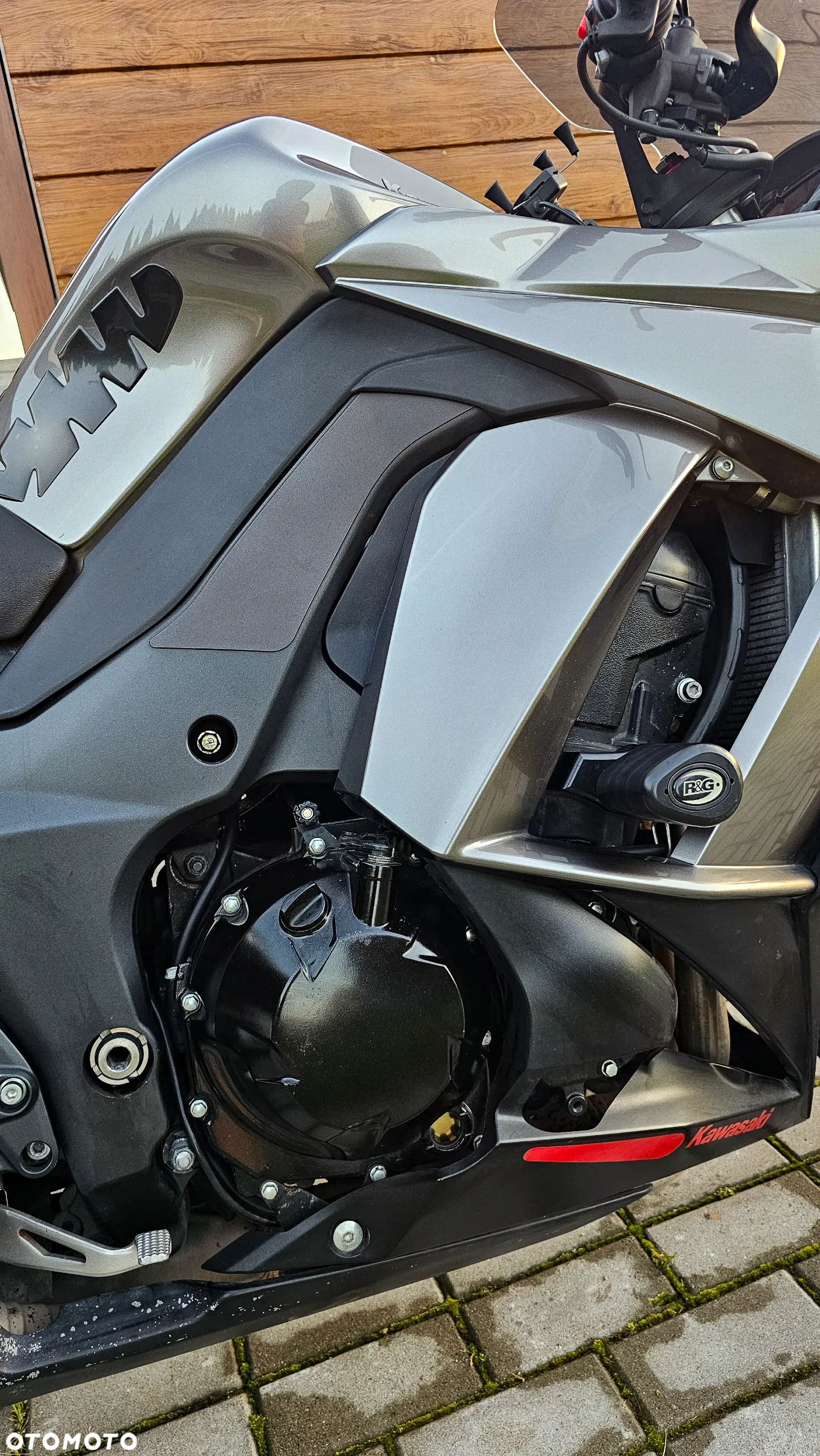 Kawasaki Ninja 1000 SX - 17