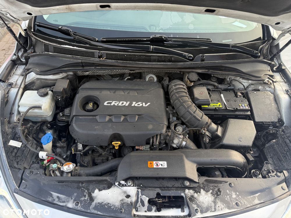 Hyundai i40 1.7 CRDi Comfort + - 10