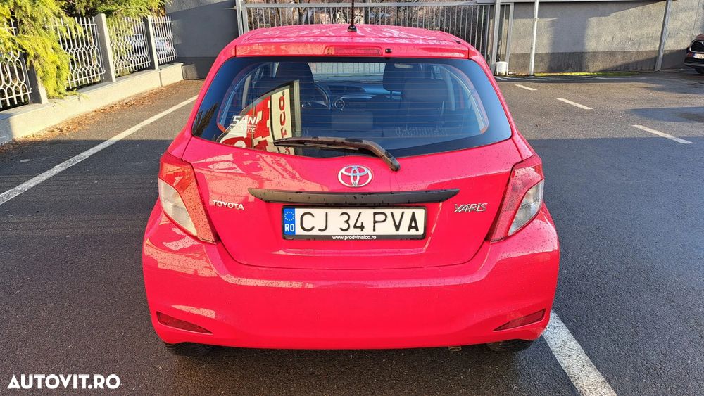 Toyota Yaris - 5