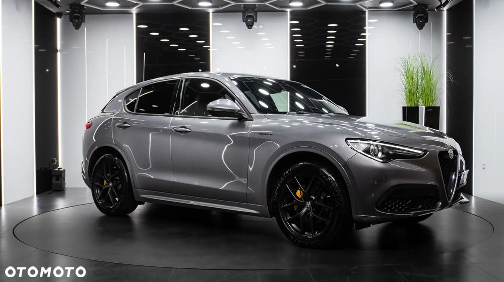 Alfa Romeo Stelvio 2.0 Turbo Veloce Q4 - 10