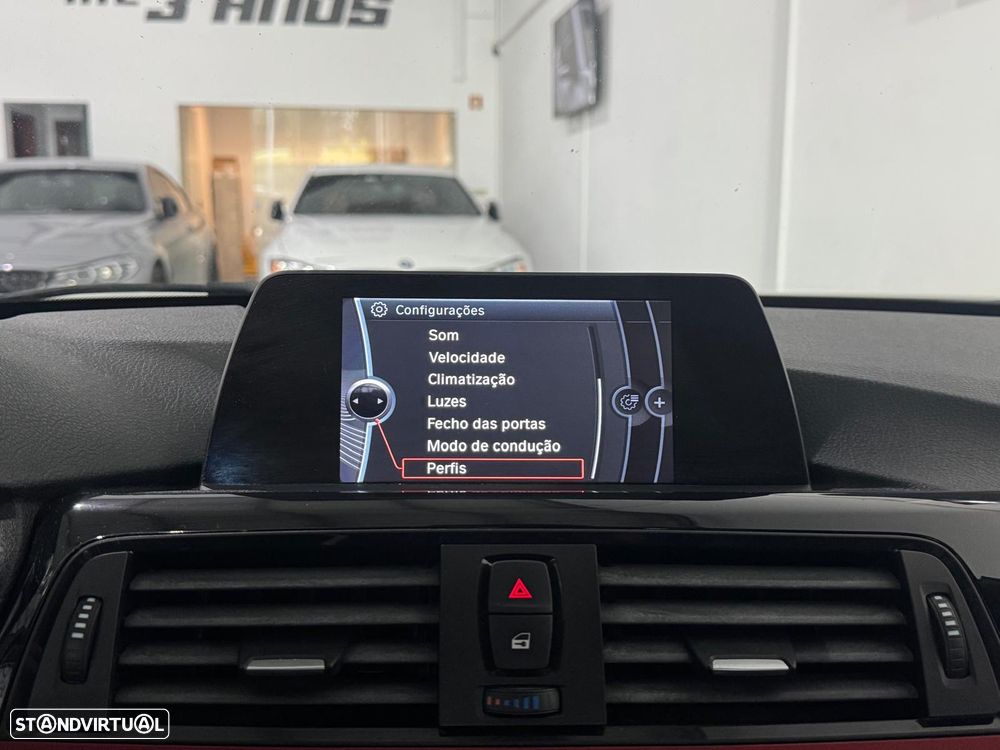 BMW 320 d Auto Pack M - 26