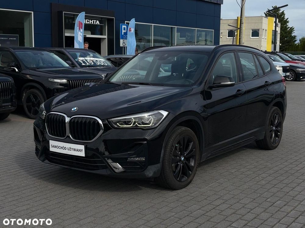 BMW X1 sDrive18i Sport Line - 3