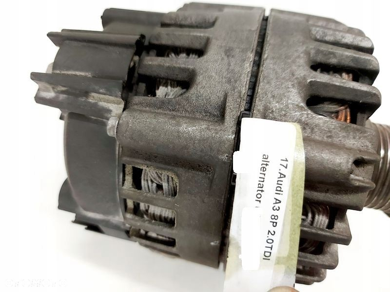 AUDI A4 B8 A5 8T 2.0 TDI ALTERNATOR 04L903017A - 4